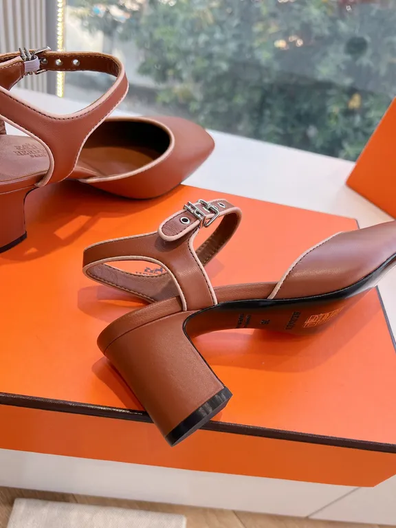 Hermes Shoe 